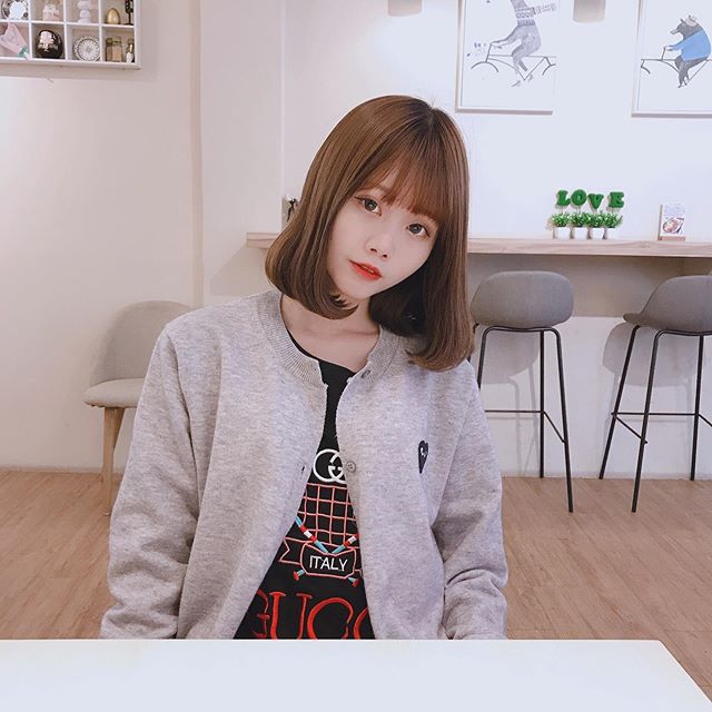 裘球 甜美臉蛋+清新的氣息惹人憐愛 網友讚:理想情人型-第1章-图片8