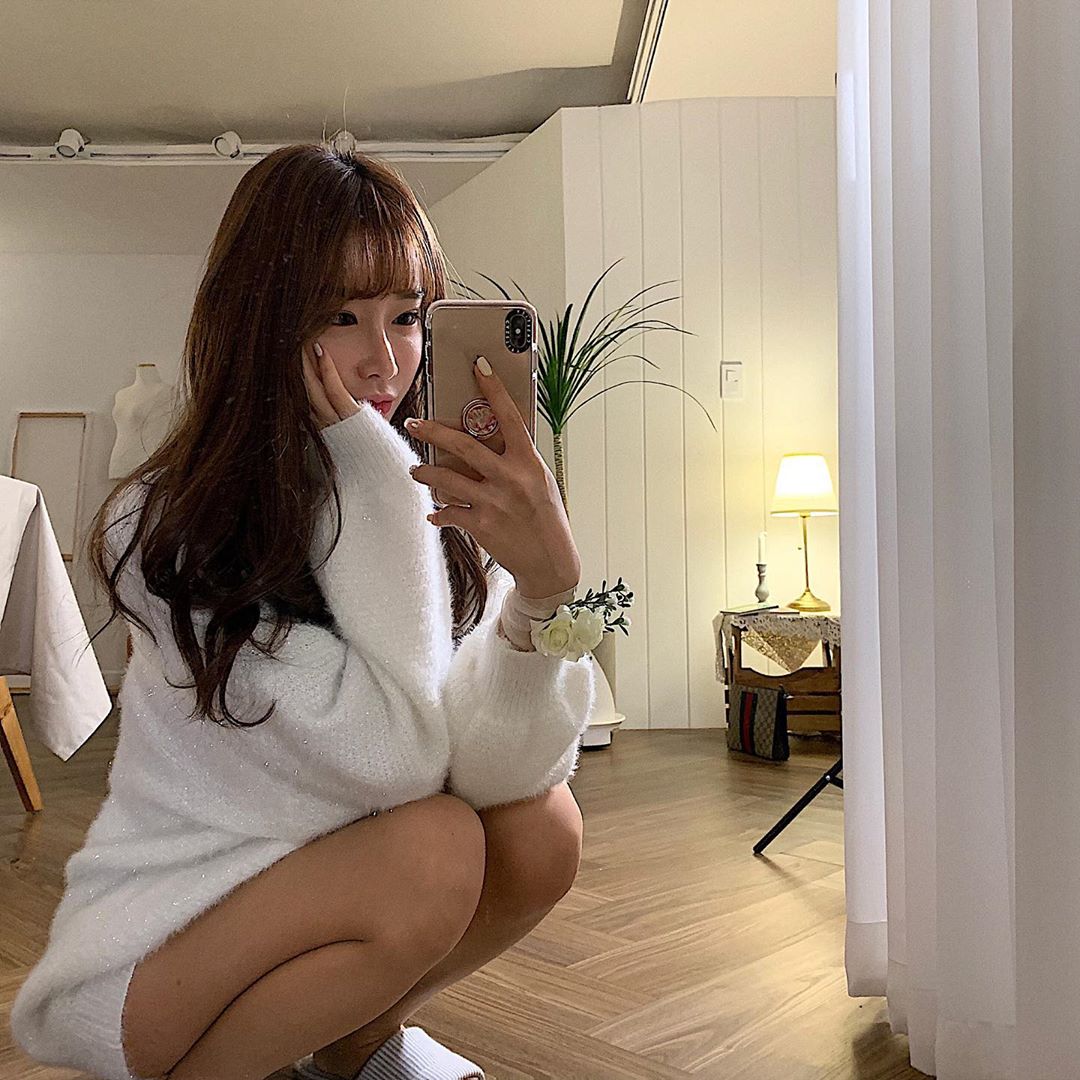 雪白巨乳解放香氣四溢 無死角畫面讓網友淪陷-第1章-图片7