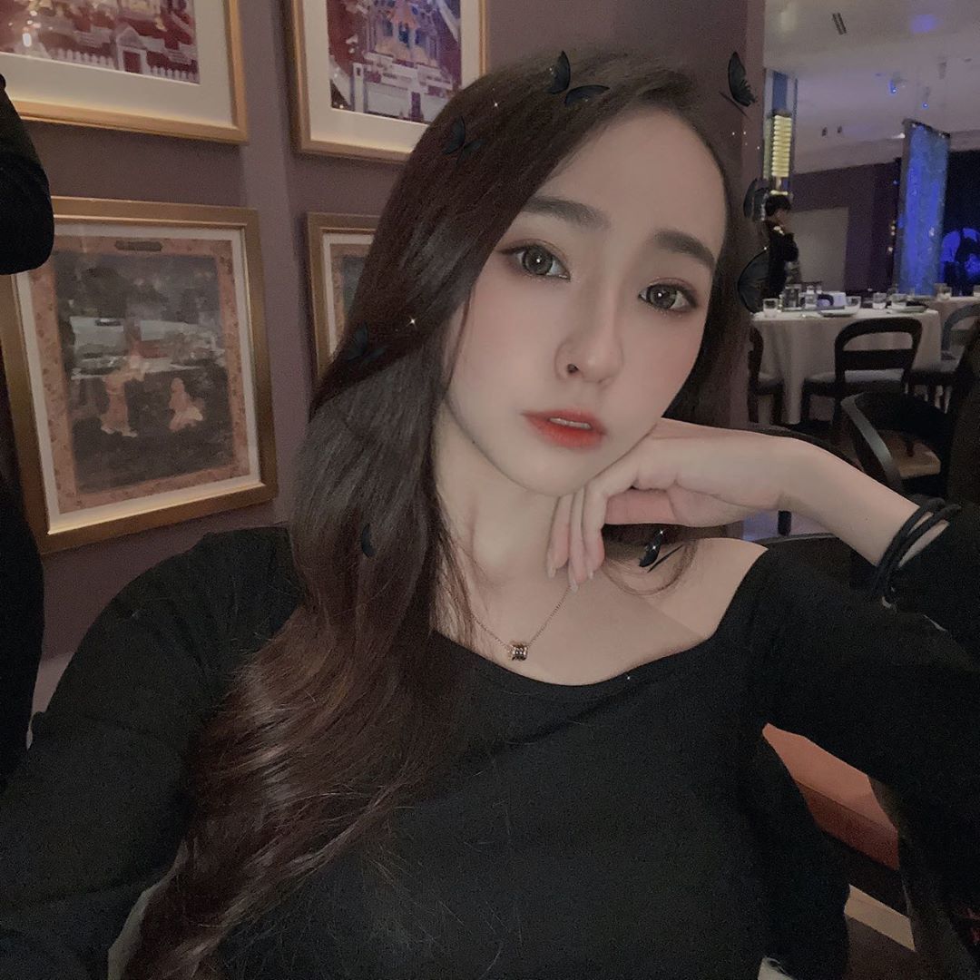 這種等級的正妹是男人都凍末條!天菜姊姊「身材+臉蛋都OP」網暴動瘋喊:這我可以!-第1章-图片9