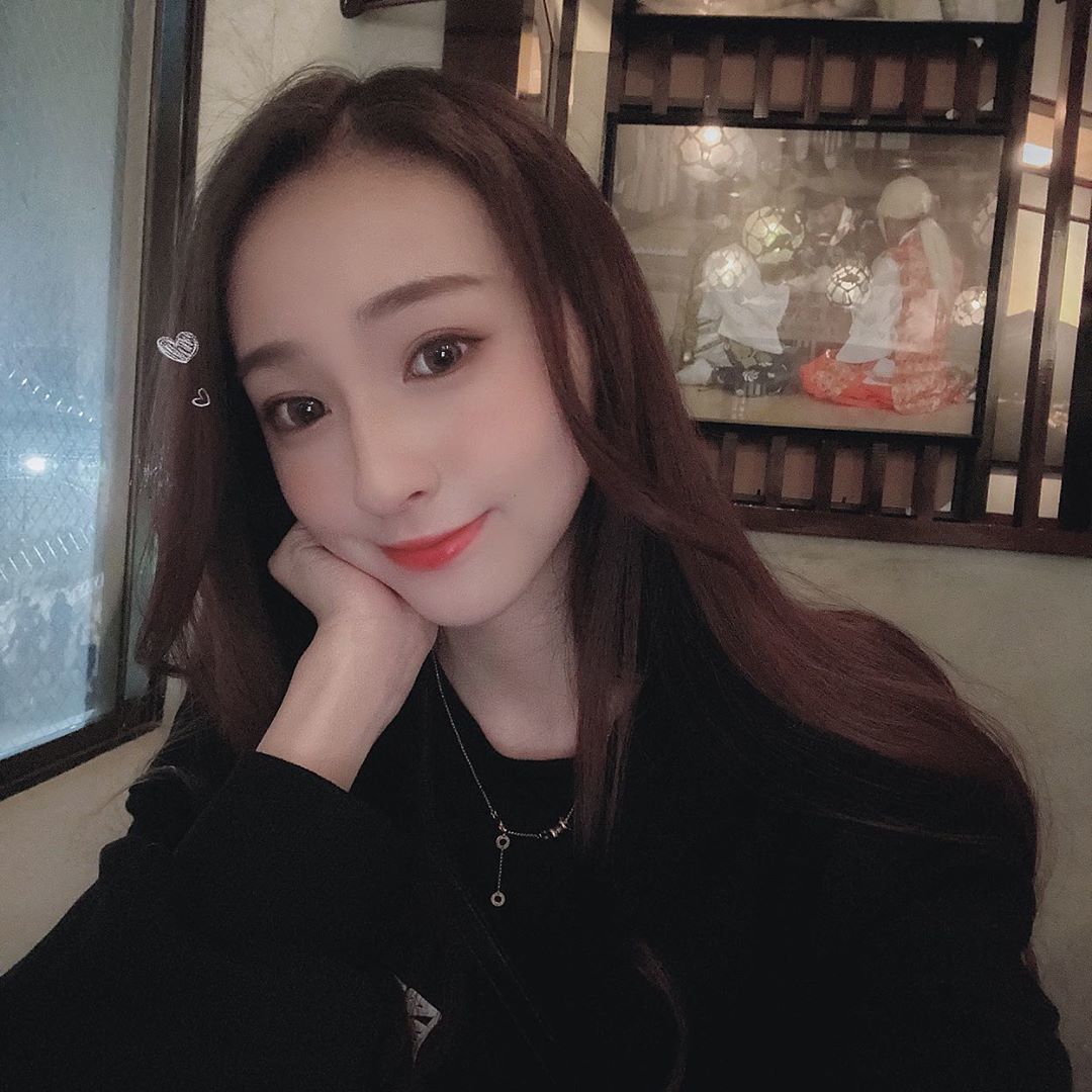這種等級的正妹是男人都凍末條!天菜姊姊「身材+臉蛋都OP」網暴動瘋喊:這我可以!-第1章-图片17