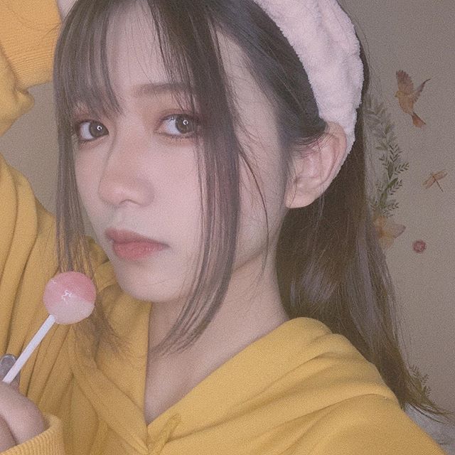 瞳瞳 甜美高顏值讓人一看就戀愛了 瞧這身火辣性感的曲線-第1章-图片17