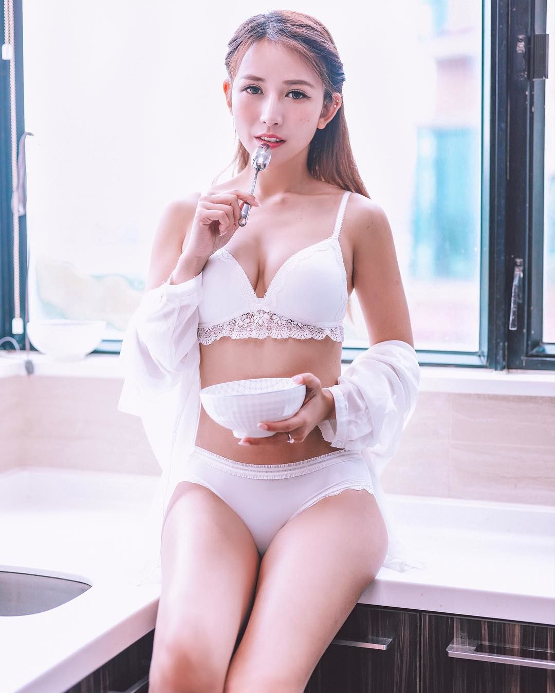 Sexy eyes electro-death you “snow-white twin-foothen filled”: want to play with me?-第1章-图片2