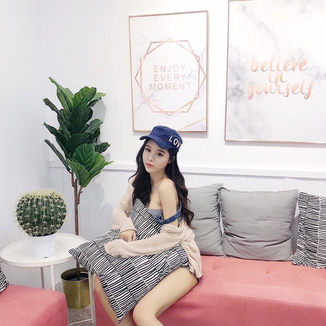 The temperament of the sister’s sweetness has overtaken! swimming pool big liberation “two super cannabis” shake up: sister needs to swim 17?-第1章-图片5