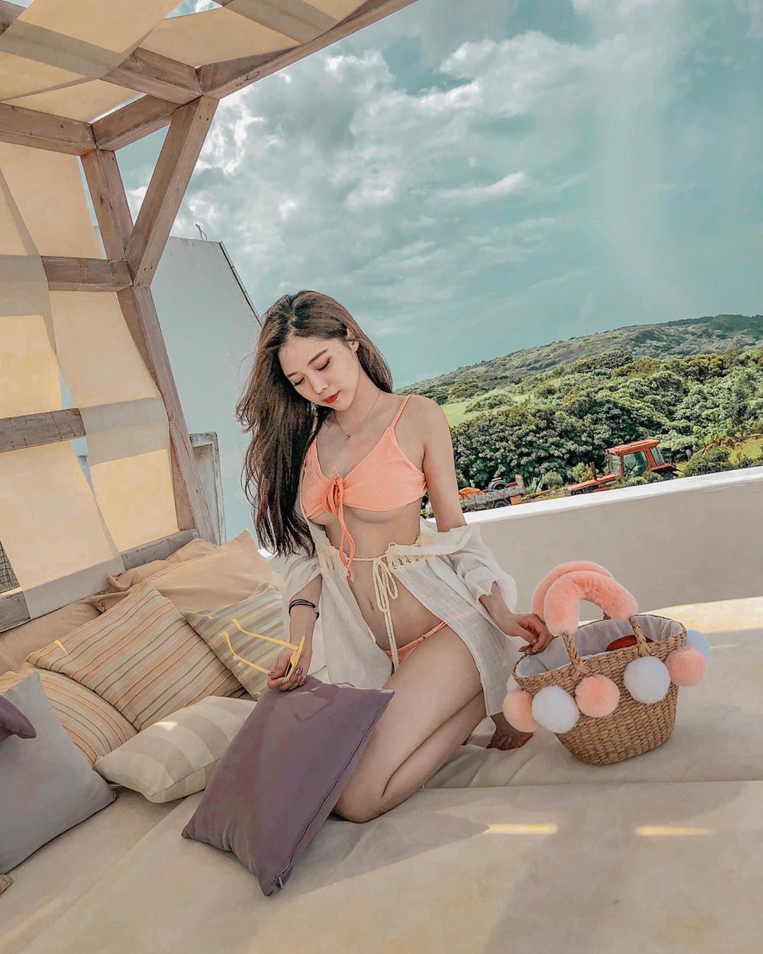 The temperament of the sister’s sweetness has overtaken! swimming pool big liberation “two super cannabis” shake up: sister needs to swim 17?-第1章-图片12