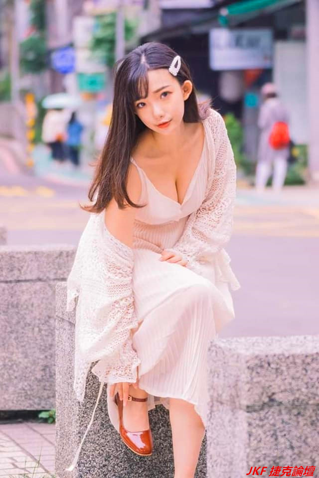 性感俏皮美女寫真-第1章-图片3
