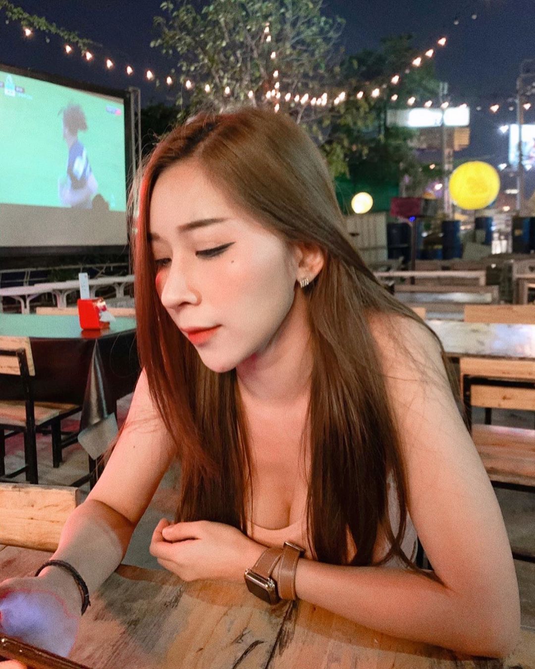 超甜美笑容顏值破表 搶眼身材誘惑讓人陶醉-第1章-图片2