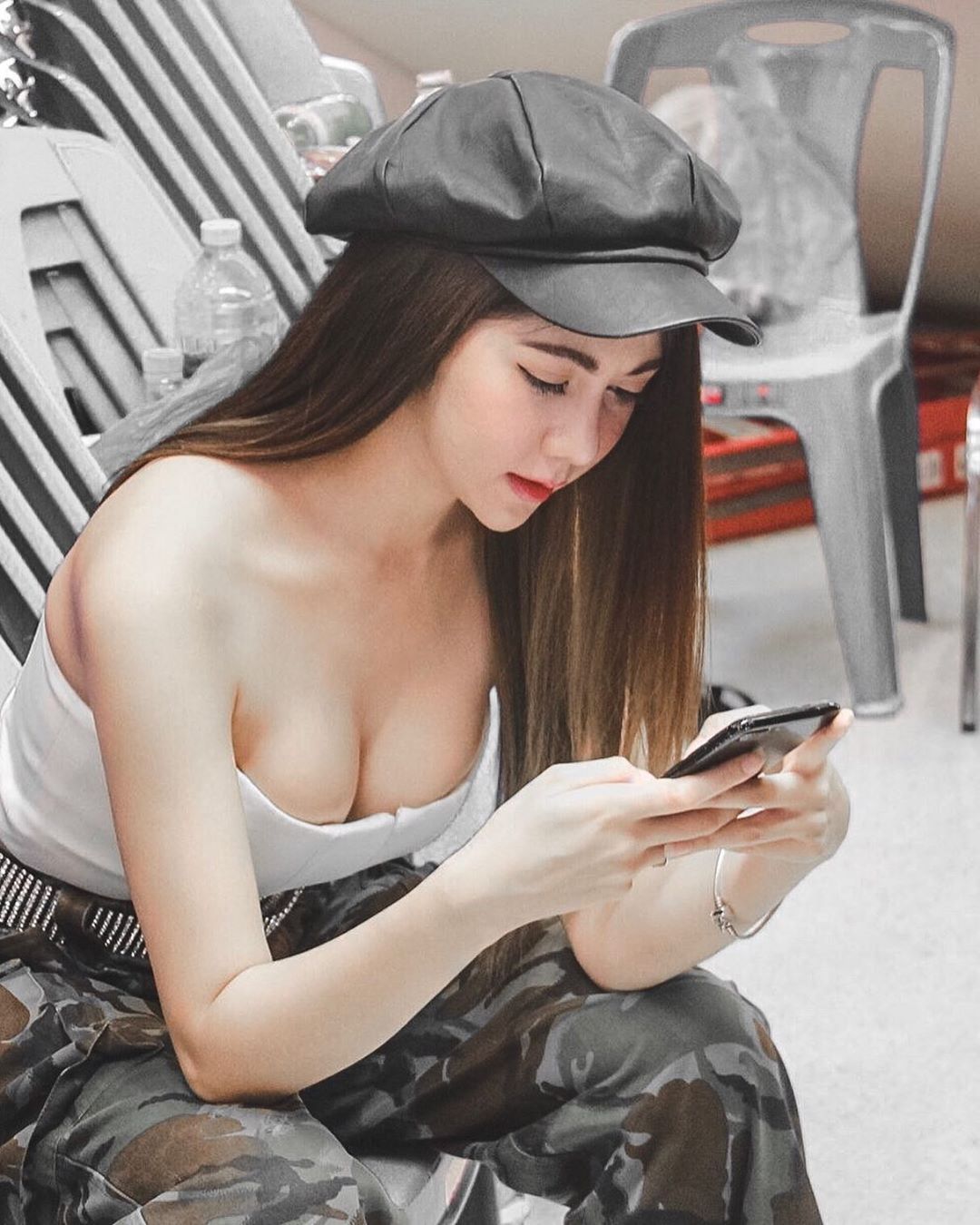 超巨水波乳扛不住 妖豔外表釋放銷魂表情讓人凍未條-第1章-图片16