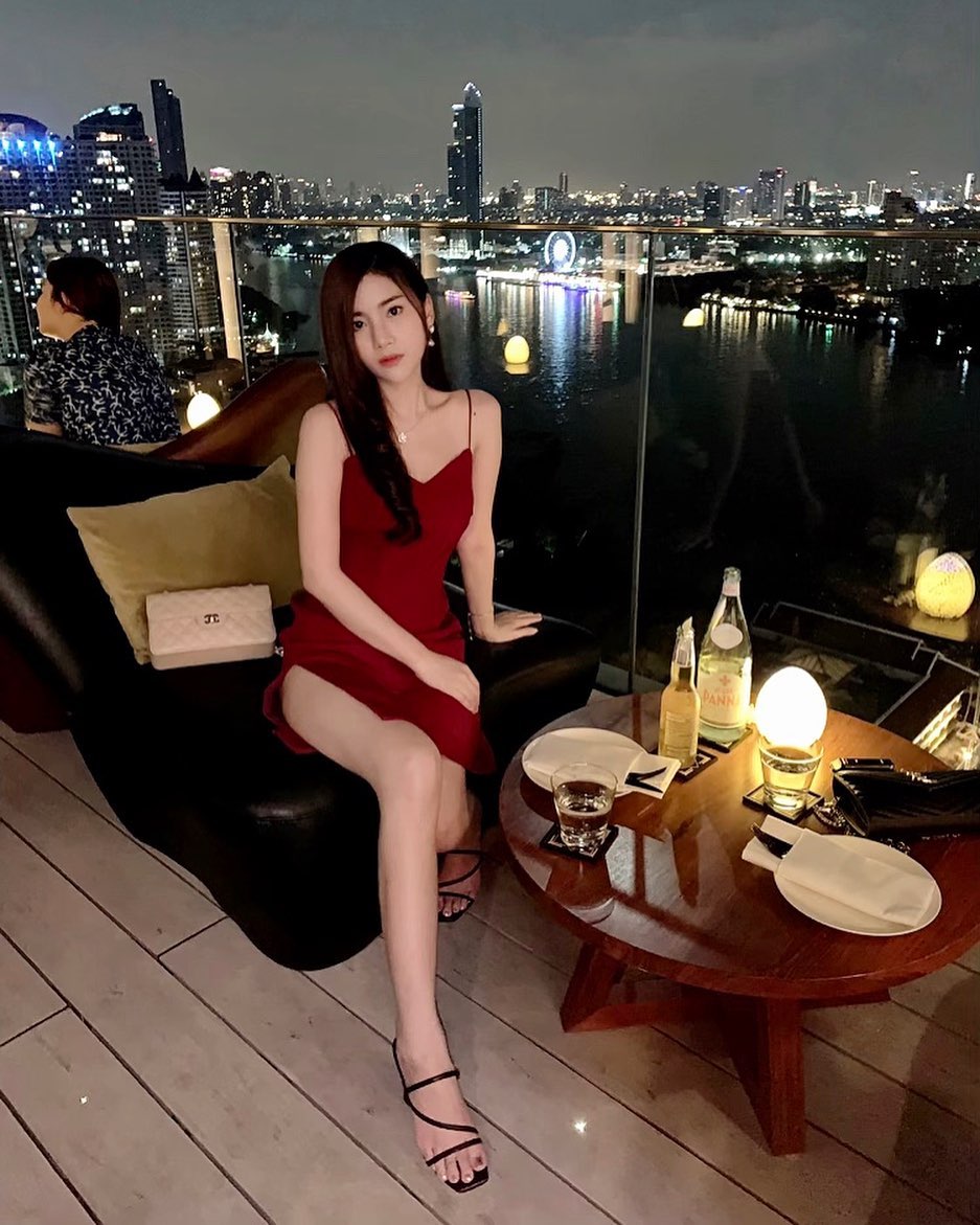 纖細身材罩不住性感魅力 明亮大眼讓人看傻眼-第1章-图片19
