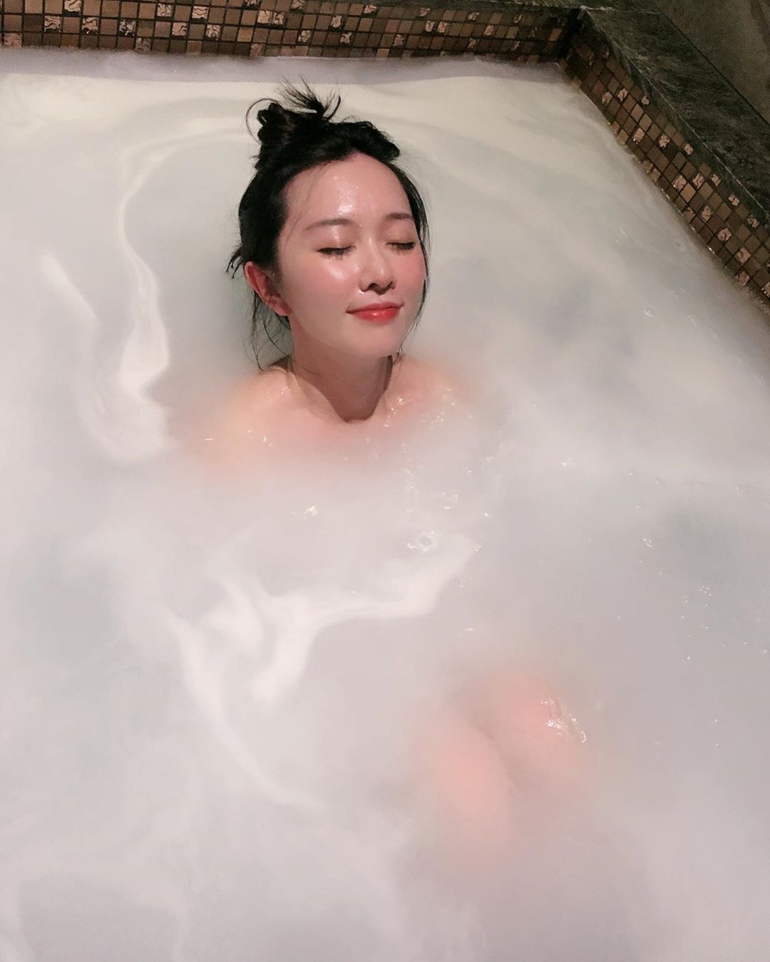 很多情愛小說 喜歡描寫眉目之間 我覺得我值得 辰程-第1章-图片7