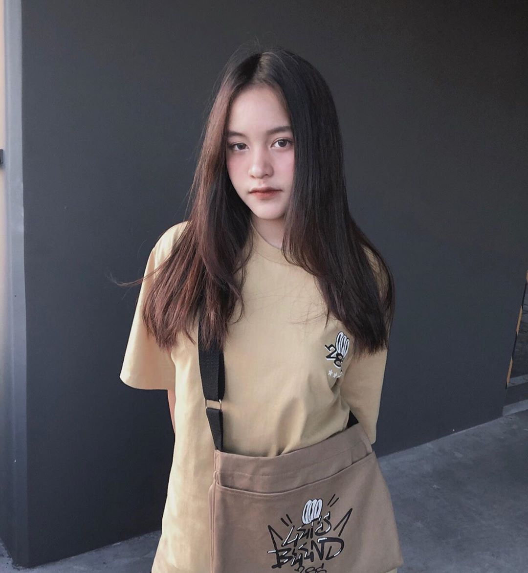 妖豔顏值火力十足 回眸眼神勾魂實在太犯規-第1章-图片7