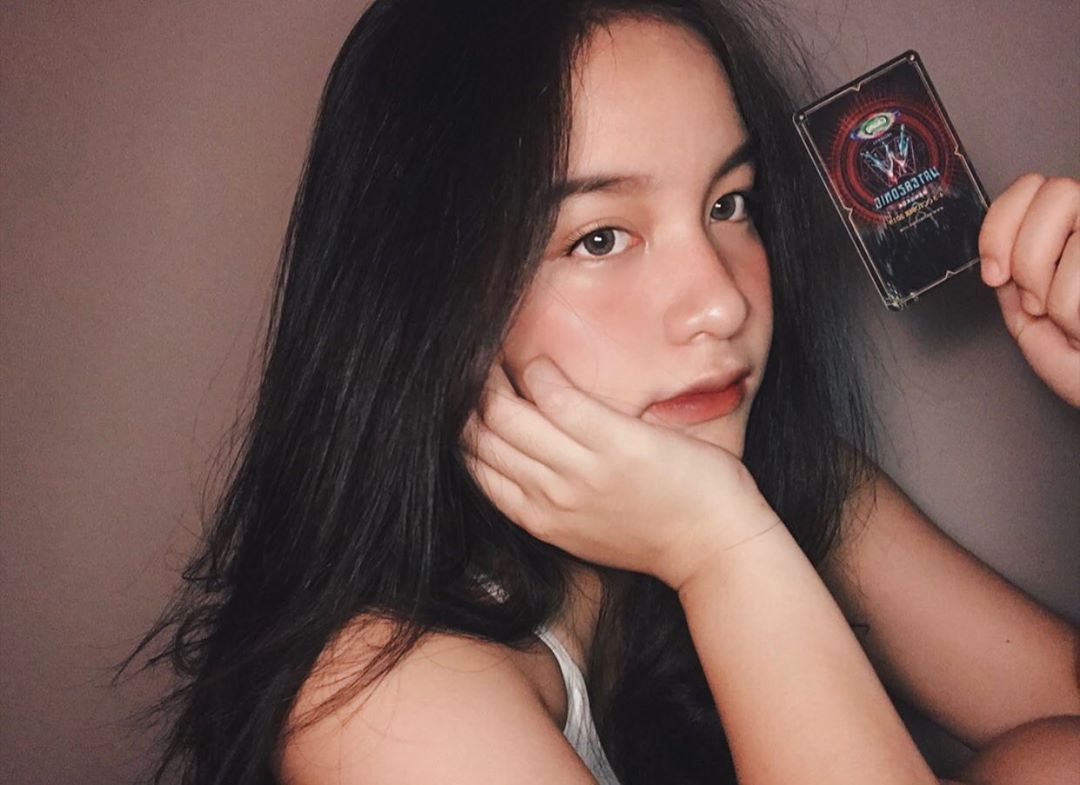 妖豔顏值火力十足 回眸眼神勾魂實在太犯規-第1章-图片17