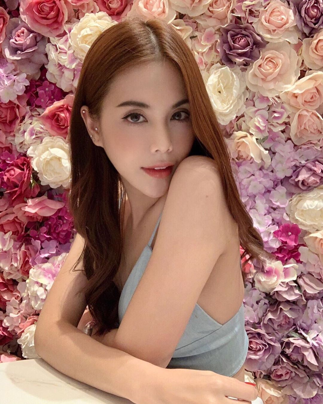 清純臉孔配上電力十足眼神 傲人身姿展現實在不能忍-第1章-图片16