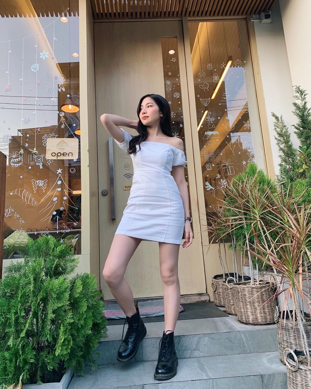 纖細身軀白皙蠻腰 頂規笑容融化網友的心-第1章-图片2