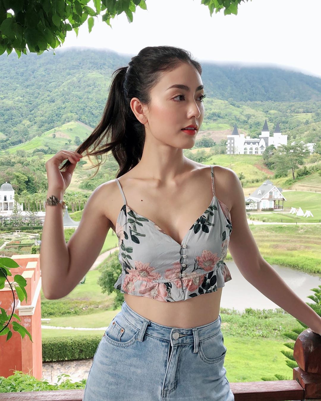 性感魅力太強烈擋不住 誘人鎖骨忍不住放大看-第1章-图片15