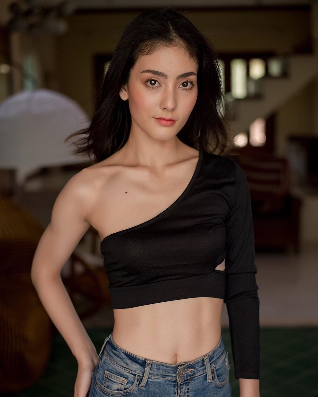 性感魅力太強烈擋不住 誘人鎖骨忍不住放大看-第1章-图片18