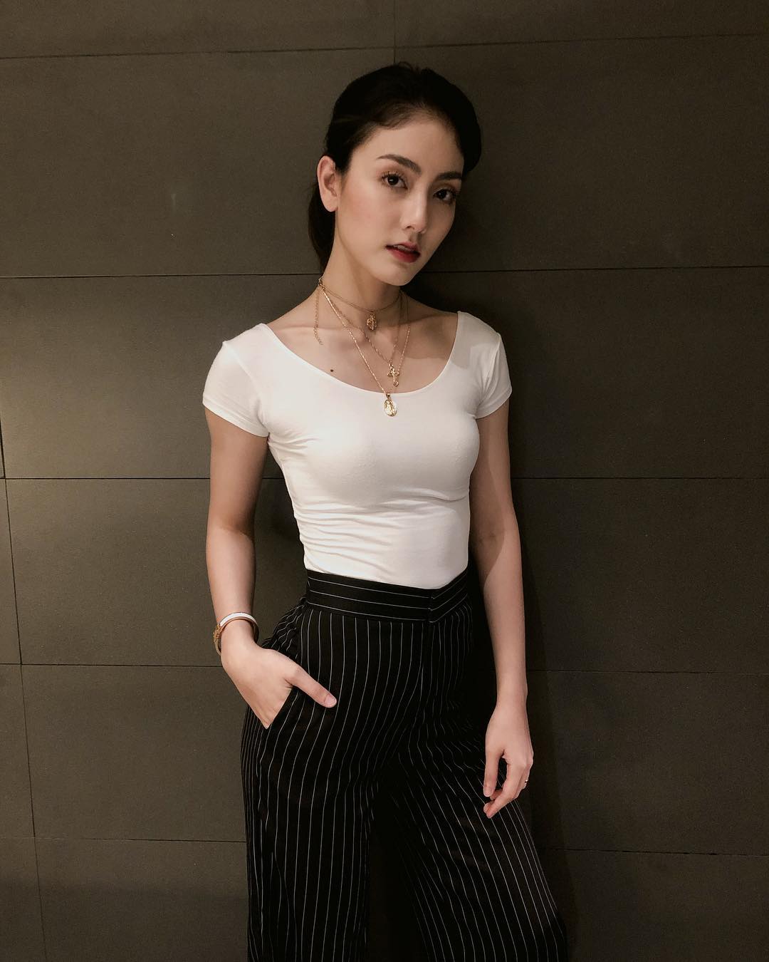 性感魅力太強烈擋不住 誘人鎖骨忍不住放大看-第1章-图片20