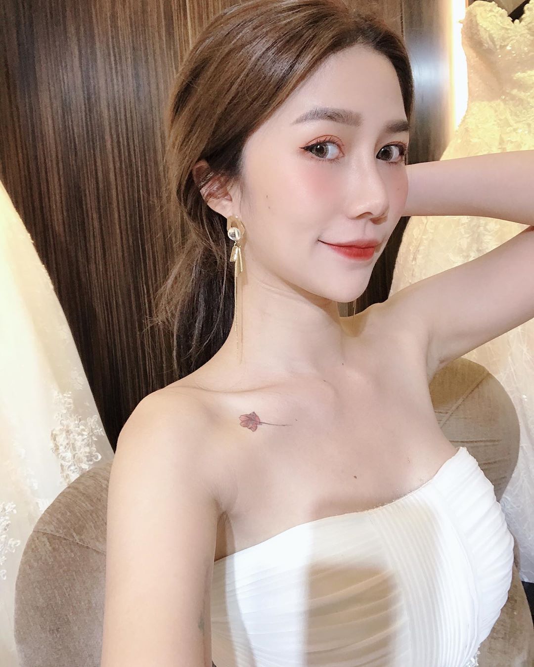 有沒有想過跟我共進一次晚餐 Eunice Zhang-第1章-图片12