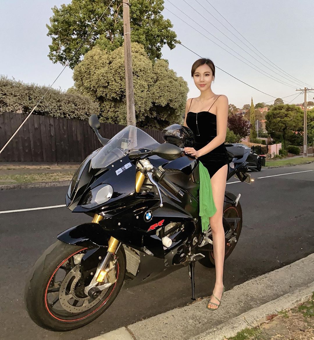 今天標題是 誰來幫我PS做的紋身刺青 Zoe Cao-第1章-图片1