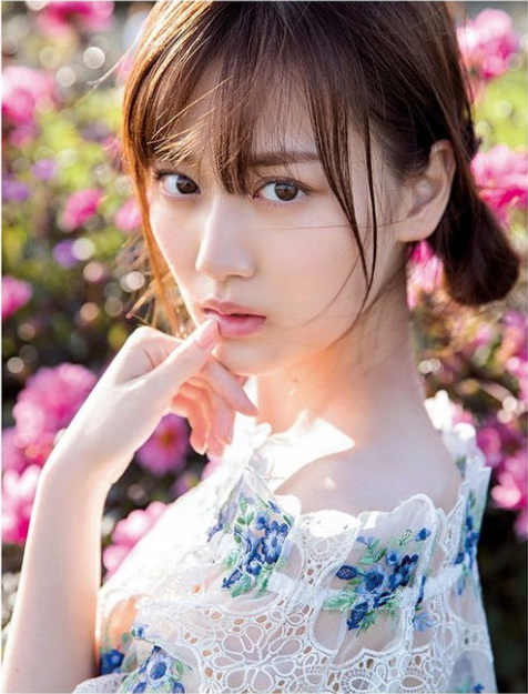 山下美月、乃木坂3期生エース山下美月、初めての寫真集で極限まで脫いだ姿を曬して...-第1章-图片2