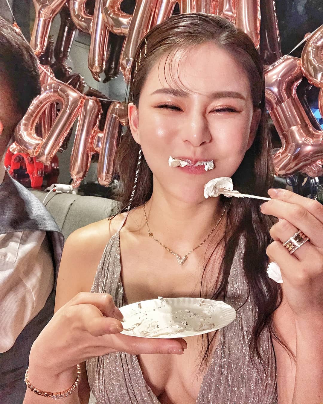 Beggie貝姬 身材曲線太誘人 美乳的形狀很可以…-第1章-图片2