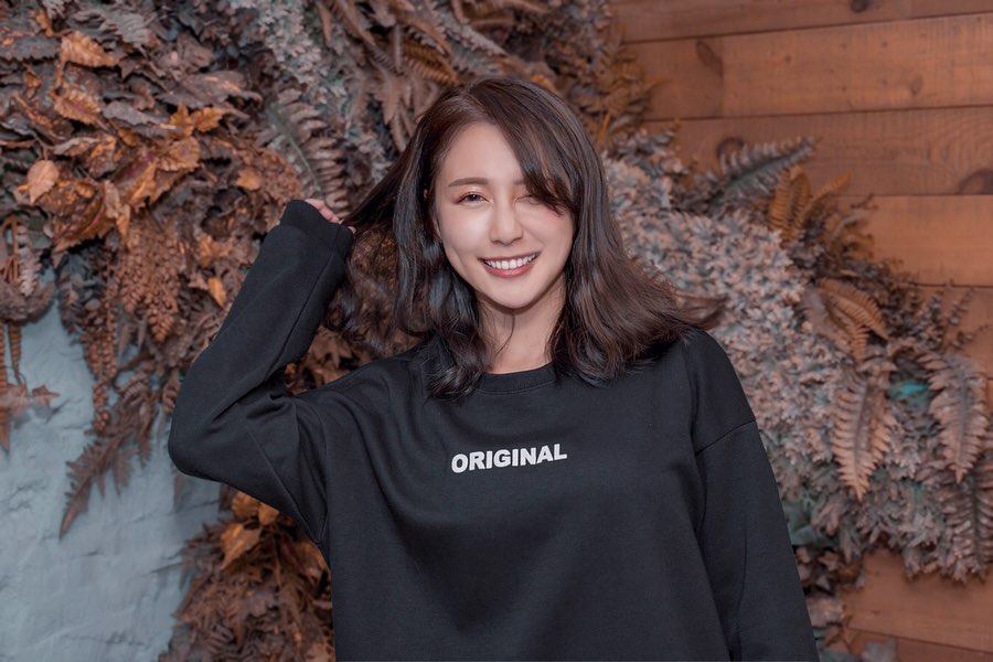 清新甜美網紅Happy陳樂樂 招牌笑容超電人-第1章-图片2