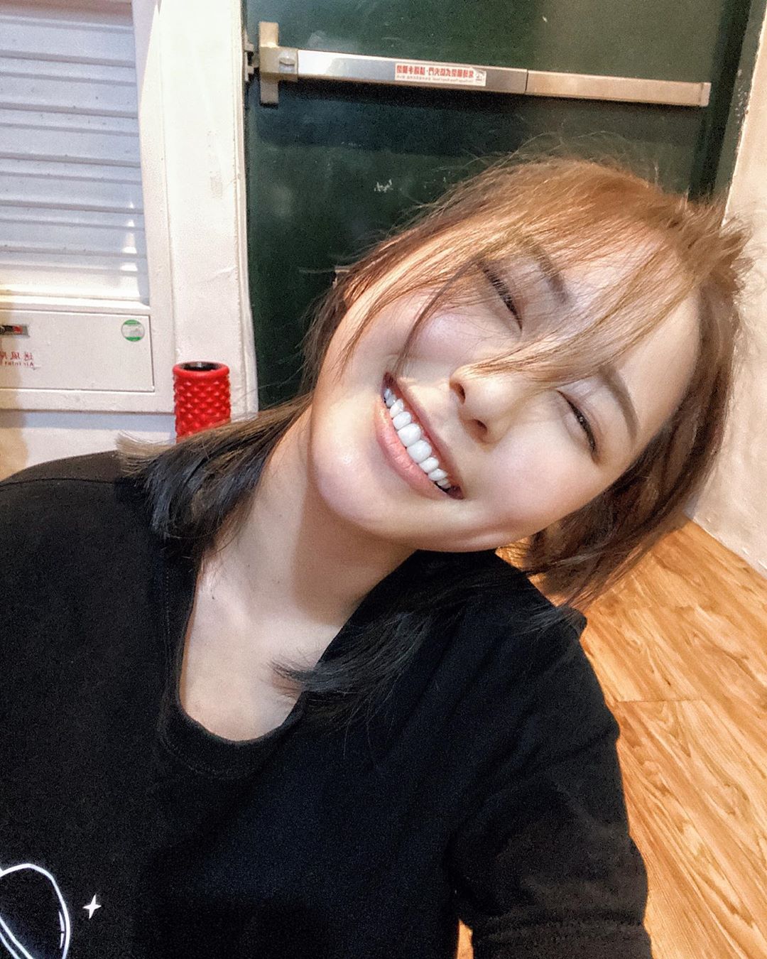 清新甜美網紅Happy陳樂樂 招牌笑容超電人-第1章-图片6