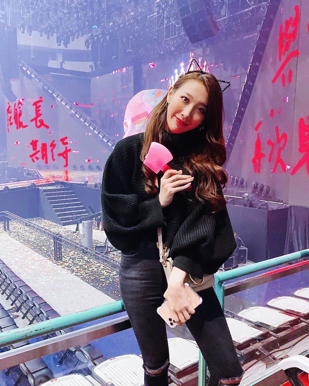 江柔璇Lauren 一雙美腿閃耀全場 完美比例讓你看了致敬-第1章-图片3