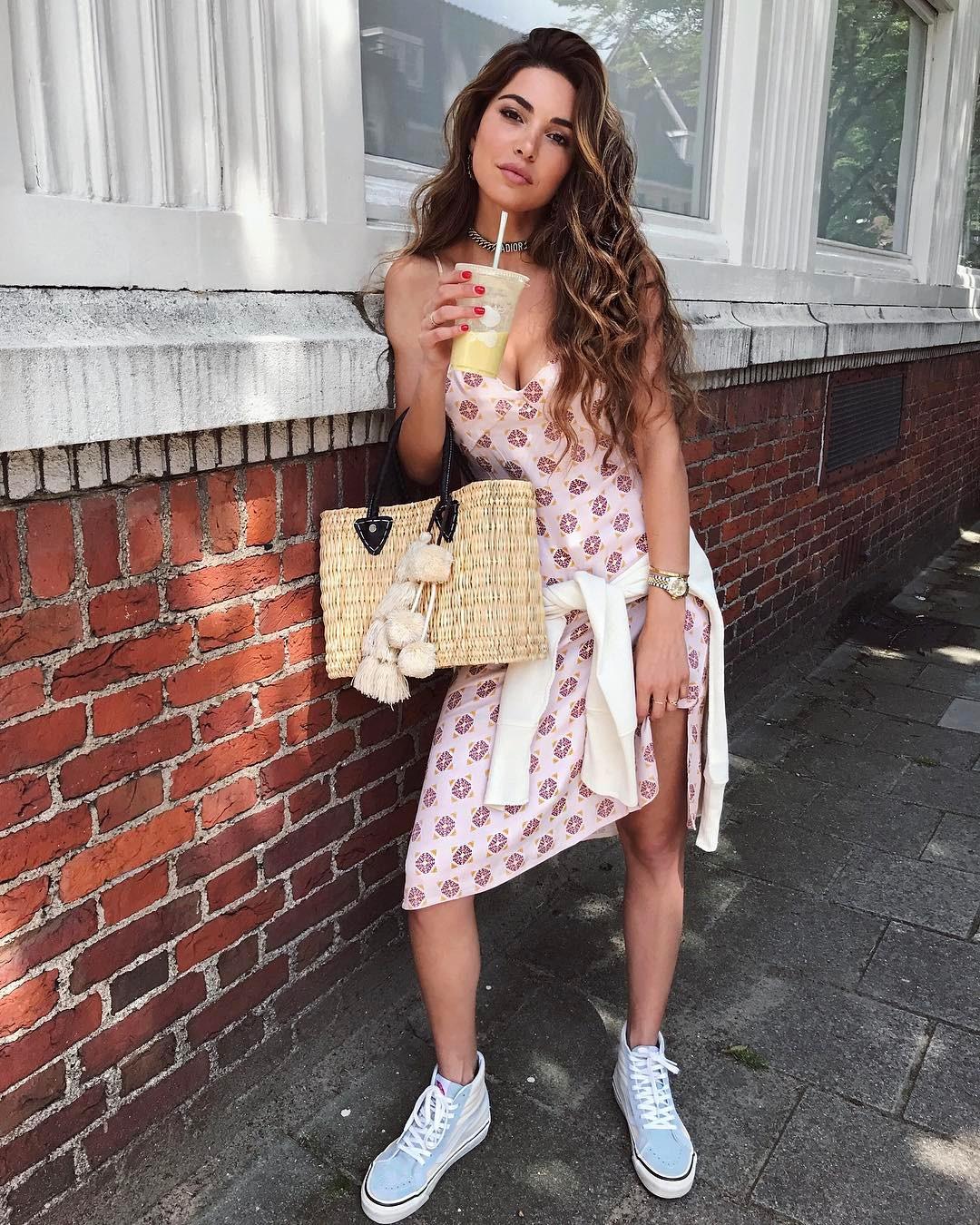 Shopping in the street and surprise fashion “Negin Mirsalehi”-第1章-图片6