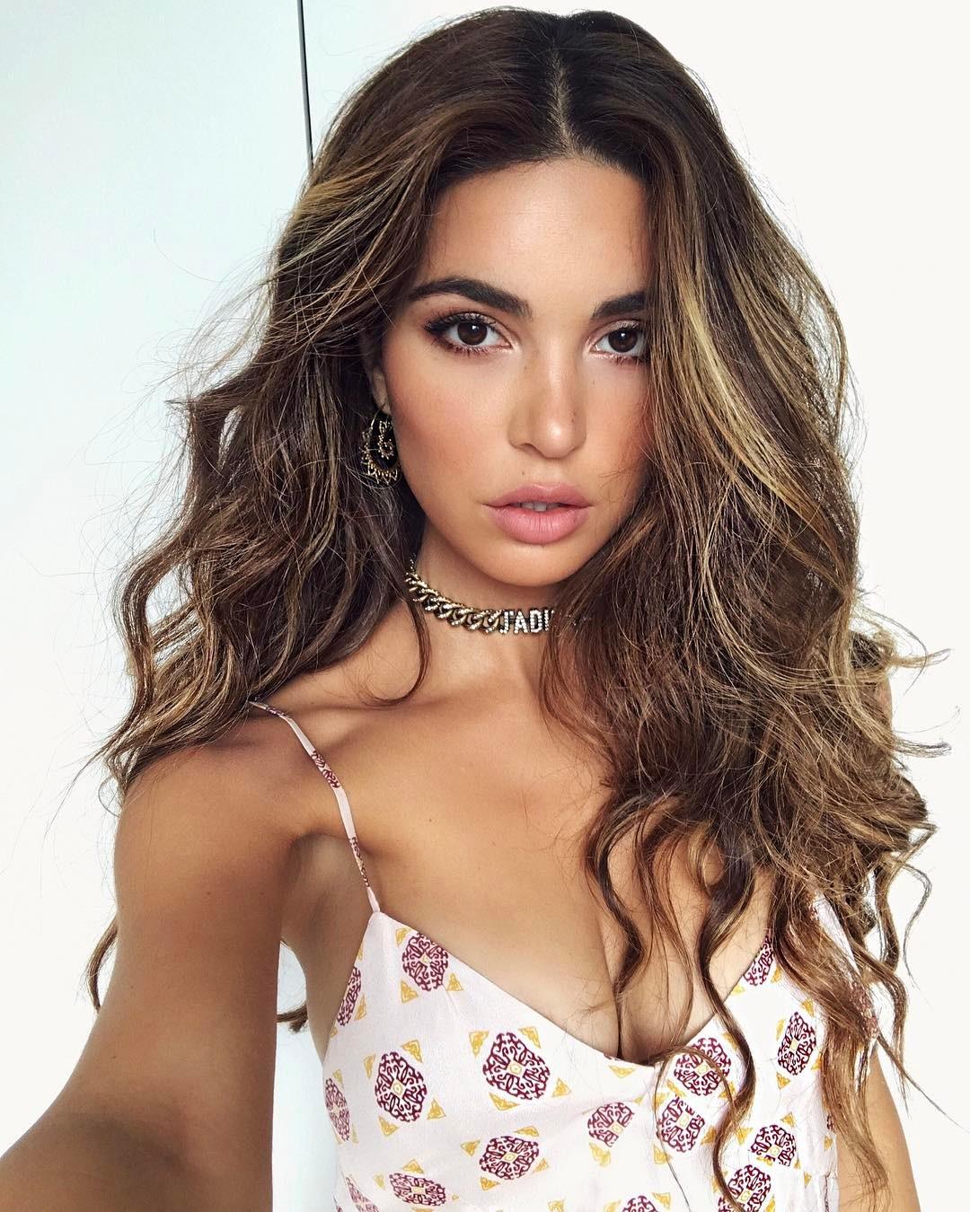 Shopping in the street and surprise fashion “Negin Mirsalehi”-第1章-图片7