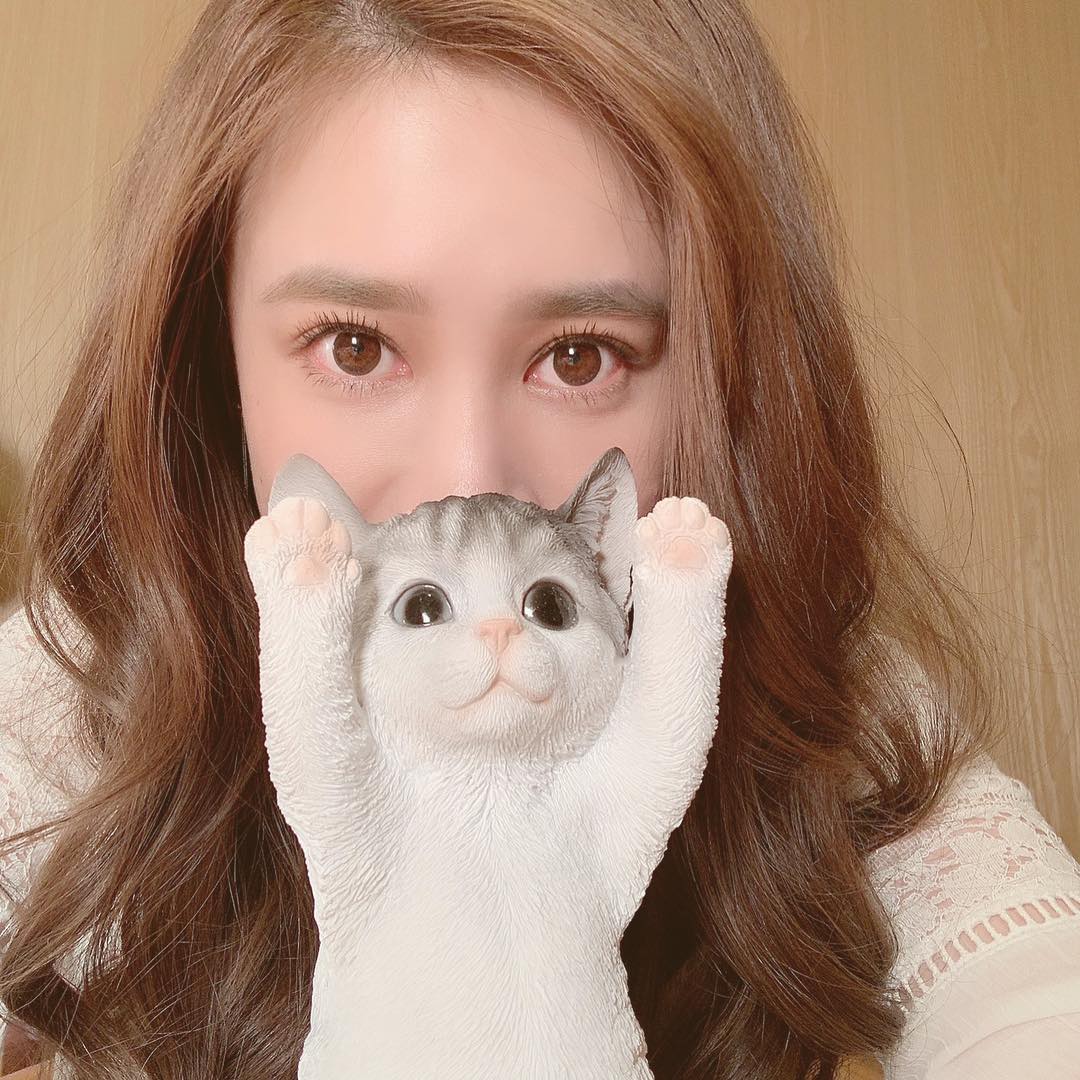 Rosie H 白皙臉蛋+正在發育中:絕對指日可待-第1章-图片2