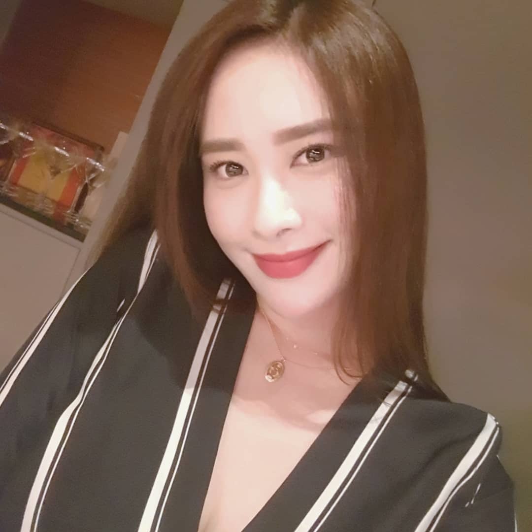 Rosie H 白皙臉蛋+正在發育中:絕對指日可待-第1章-图片11