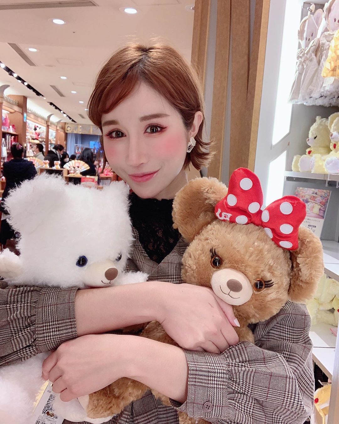 辛尤里 隱藏在衣服底下的大歐派 乳香爆發-第1章-图片10