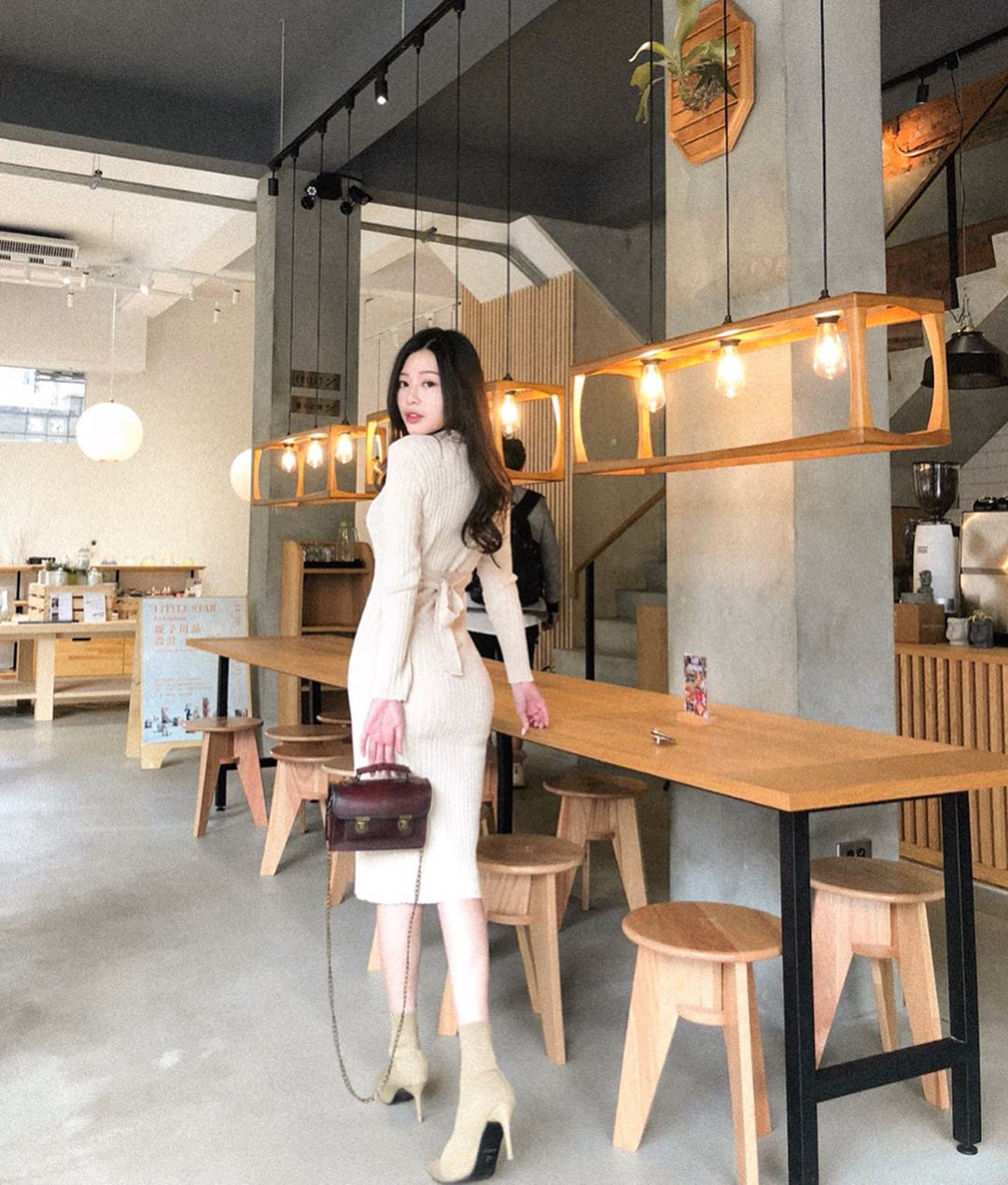 請不要隨便說別人娃娃臉 Iris Yen-第1章-图片11