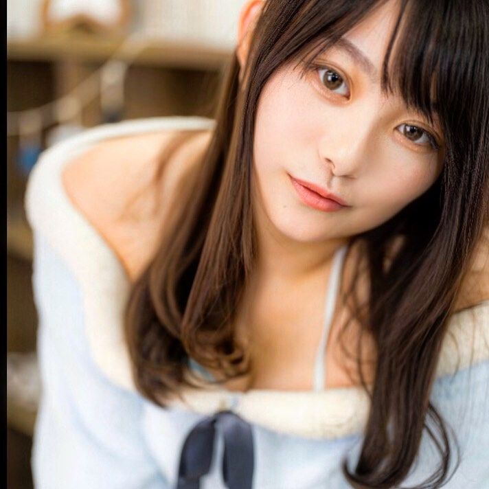 「胸圍高達一公尺！」超胸新人的歐派超有誠意！-第1章-图片4