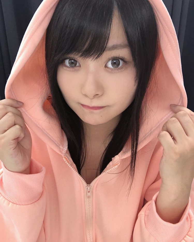 「胸圍高達一公尺！」超胸新人的歐派超有誠意！-第1章-图片17