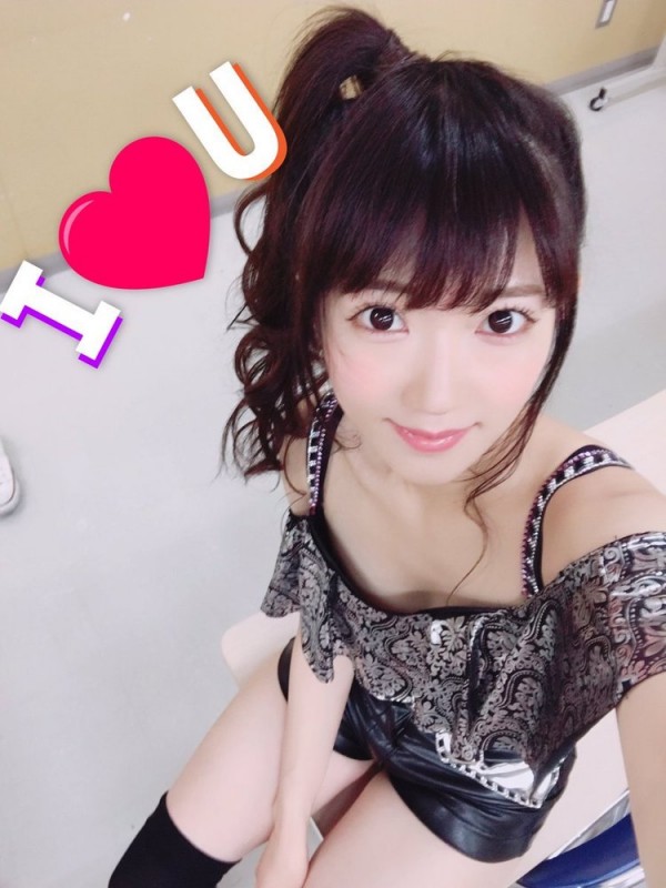 太會「跳」了吧!!這對寫真界最強姊妹花的舞技也是不俗~但所有人眼光都集中在同個地方!-第1章-图片12