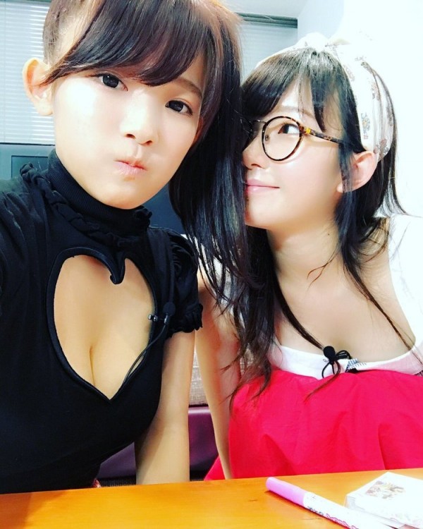 太會「跳」了吧!!這對寫真界最強姊妹花的舞技也是不俗~但所有人眼光都集中在同個地方!-第1章-图片15