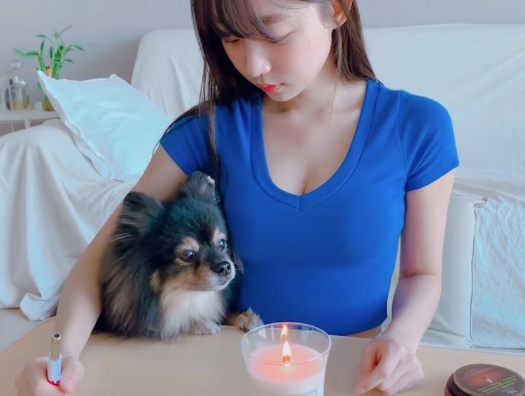 超胸Youtuber拍片尺度沒在管的…洗澡畫面放送！-第1章-图片15