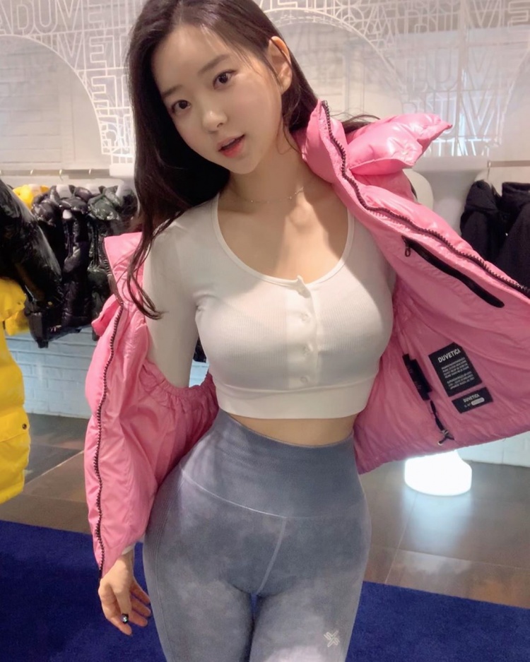 防疫關在家，要不要來個美乳配炸雞？-第1章-图片9