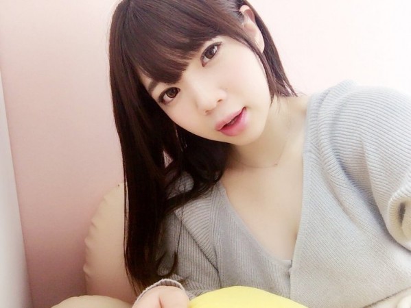 日系美人齋藤美由~!!白皙皮膚加上那對超亮車頭燈讓人頭暈啊!!-第1章-图片25