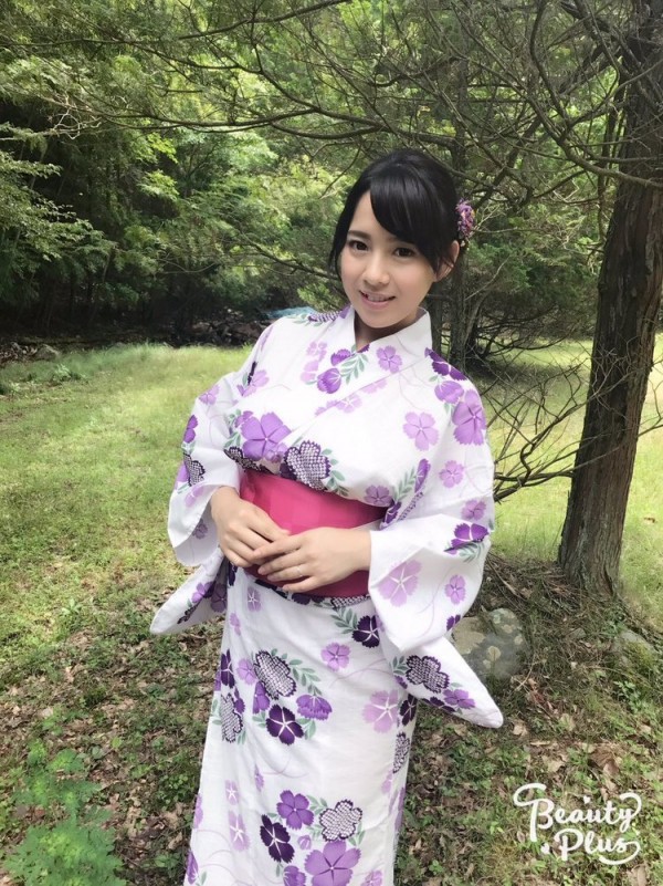 這...也未免太飽滿了吧!!最強輕熟女三島奈津子這衣服根本遮掩不住她的暴力身材!!-第1章-图片8