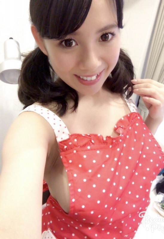 這...也未免太飽滿了吧!!最強輕熟女三島奈津子這衣服根本遮掩不住她的暴力身材!!-第1章-图片11