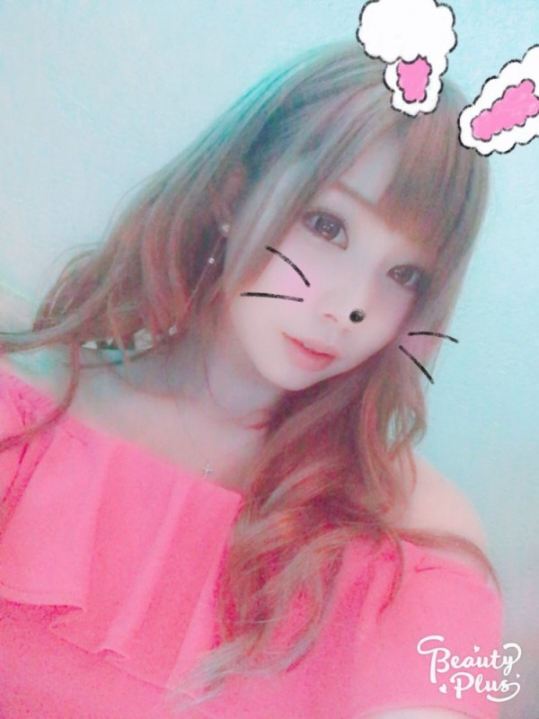 超級「實用」的笑眼天菜!!跟彩美旬果幾乎像到快成姊妹的長谷川留衣最懂男人心!!-第1章-图片1