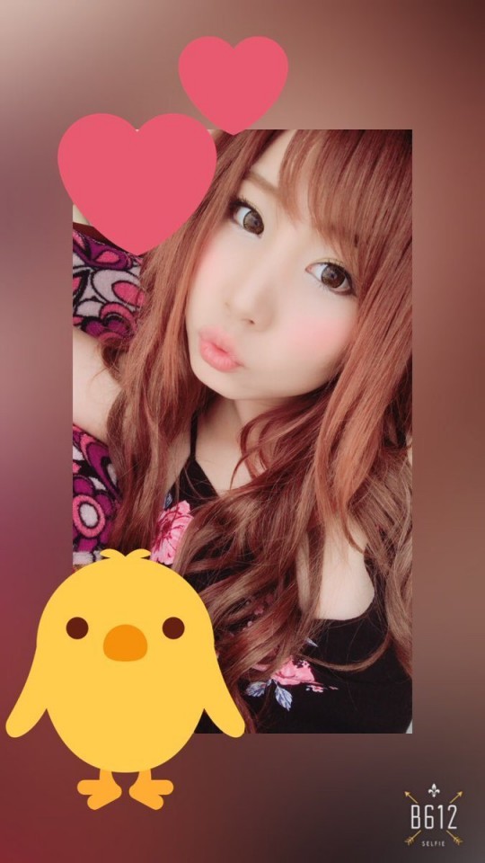 超級「實用」的笑眼天菜!!跟彩美旬果幾乎像到快成姊妹的長谷川留衣最懂男人心!!-第1章-图片9