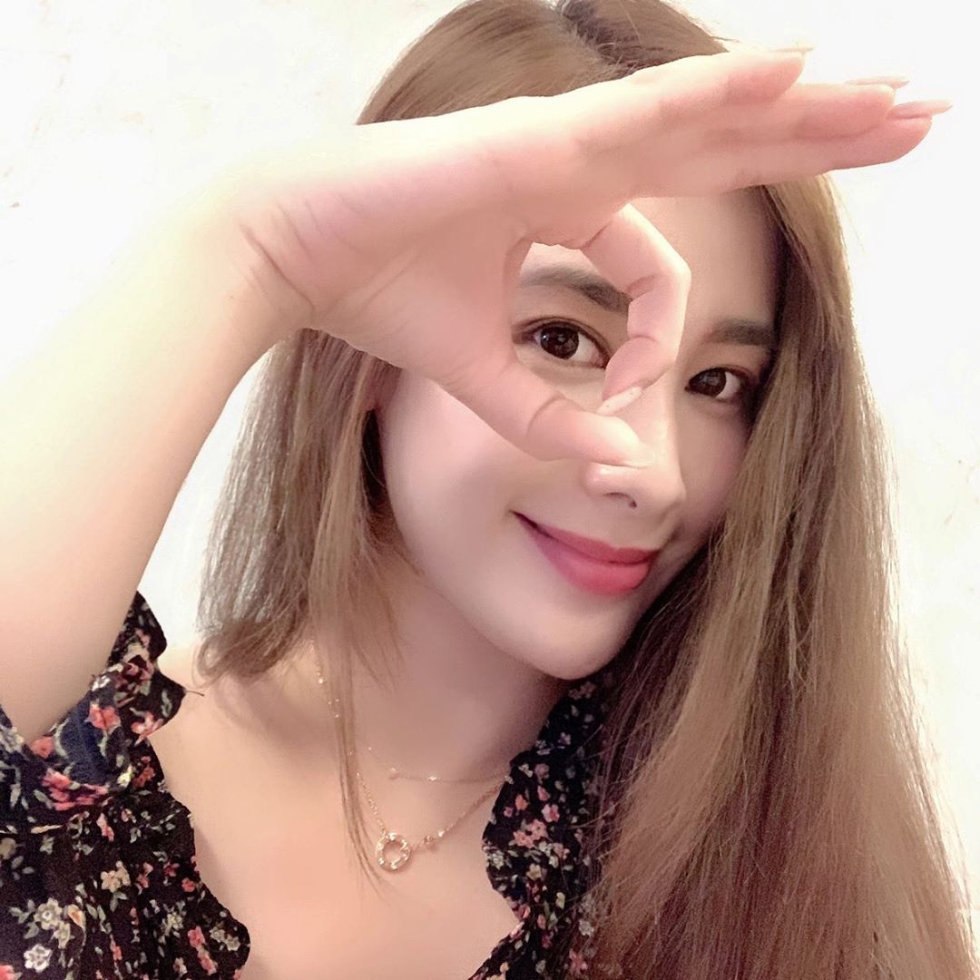 RosieH’s eyes can’t be taken back... The smile is sweet.-第1章-图片3