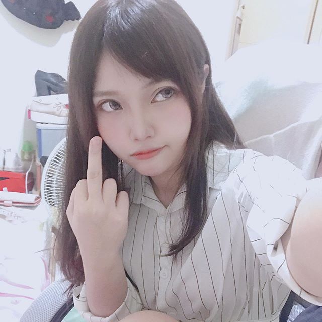 I want to see the blood in the nose and it can’t stop.-第1章-图片1