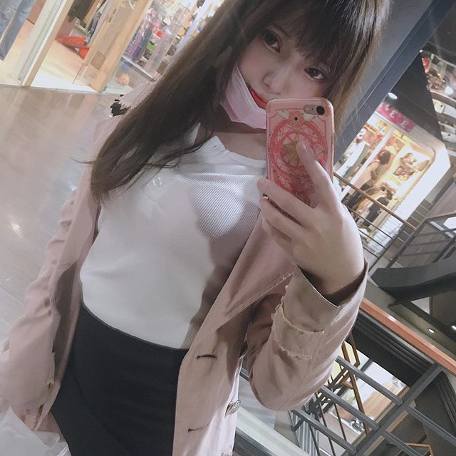 I want to see the blood in the nose and it can’t stop.-第1章-图片9