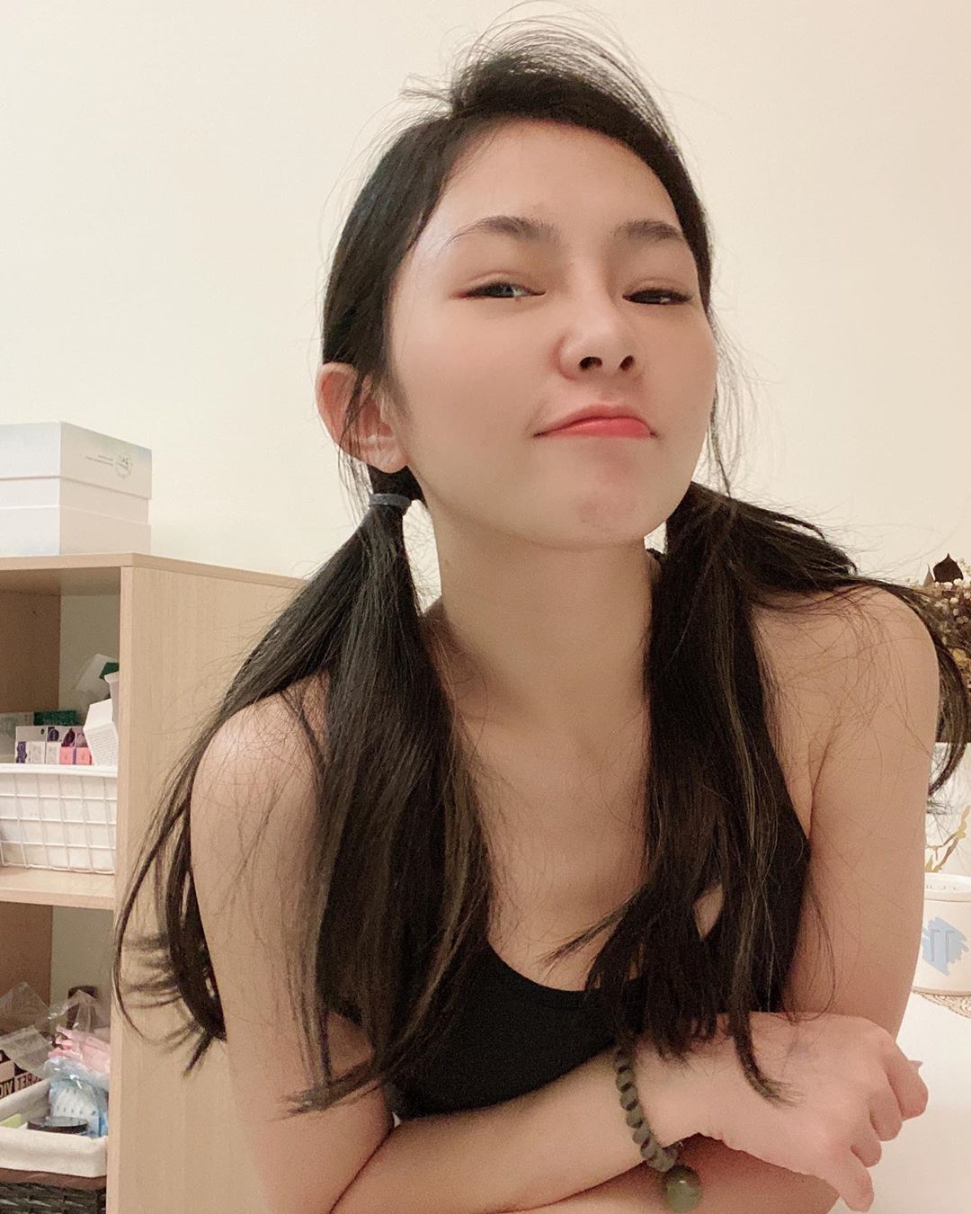 Joann's tempered face is featuring a tortuous extreme body.-第1章-图片18