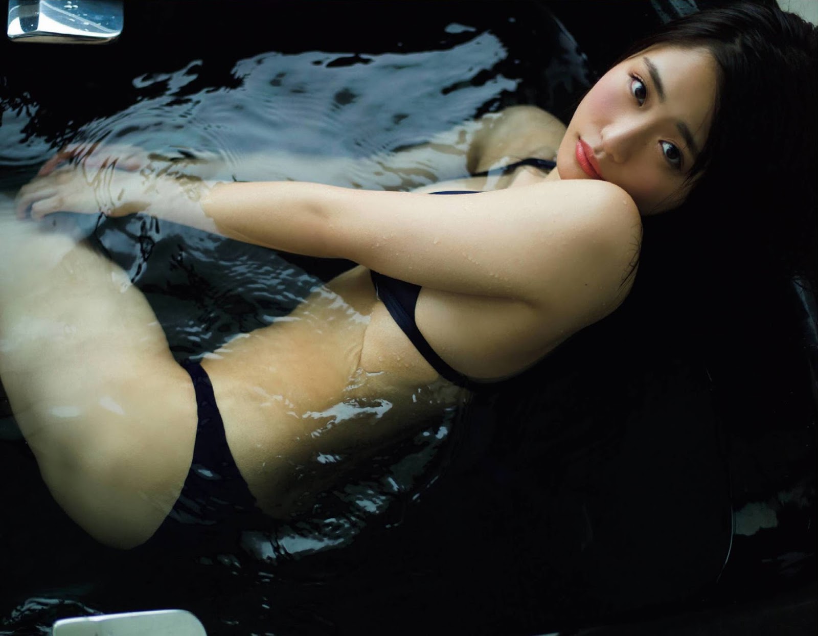 石田桃香 フライデー 2020年5月號-第1章-图片8