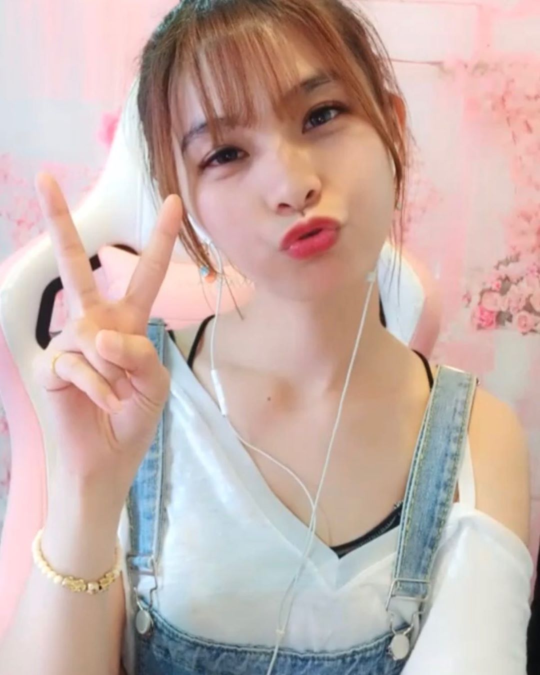 Hannah is not satisfied.-第1章-图片7